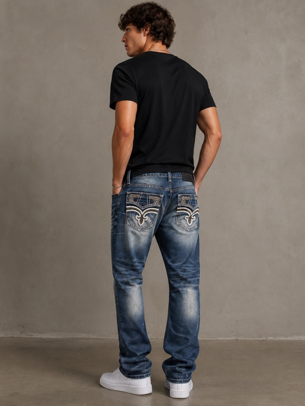 NWT Outcast Outfitters Men's Slim Stretch Denim Jeans 30/32 Embroidered Flap